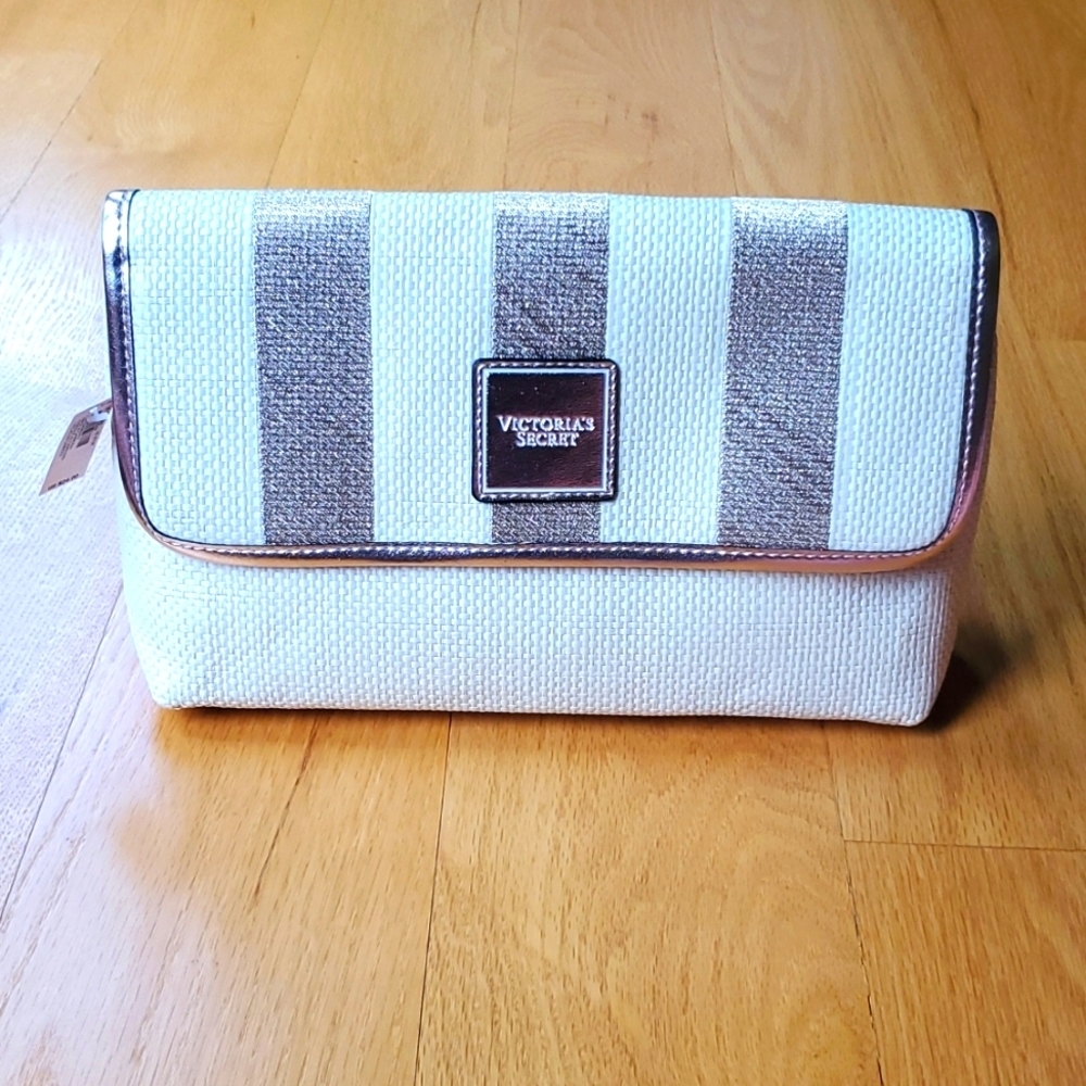 Victoria's Secret Straw Clutch NWT